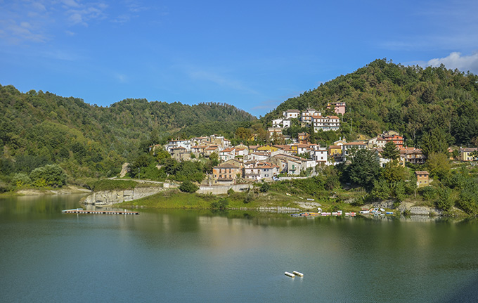 Veduta del lago del Salto