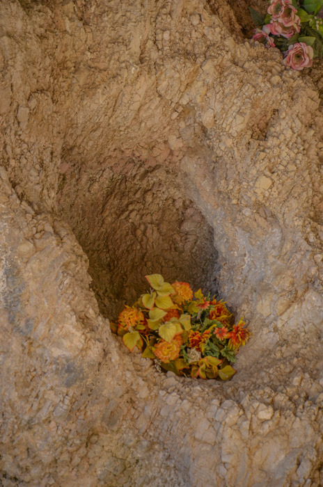 Dettaglio esterno della grotta