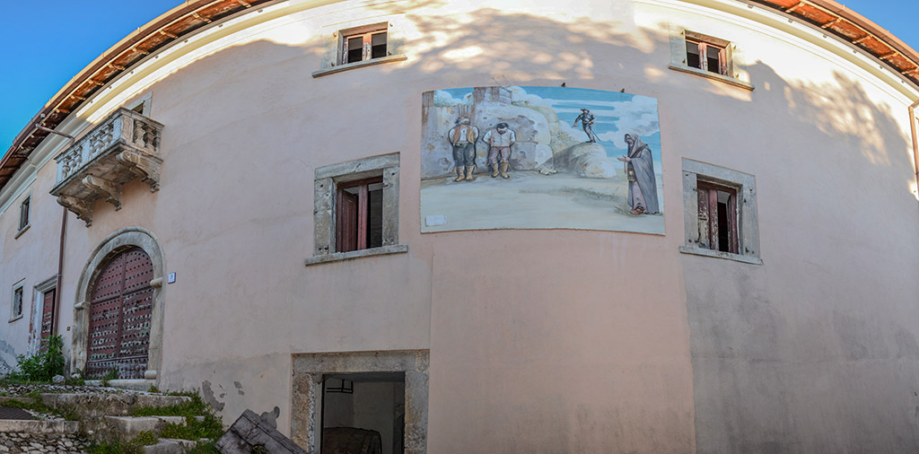  murales su palazzo